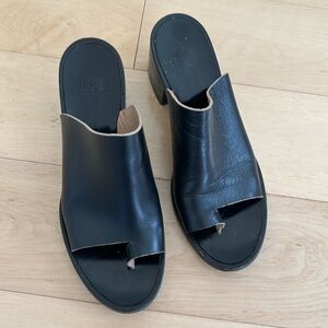 LOQ chunky black leather sandal heels, size EU40